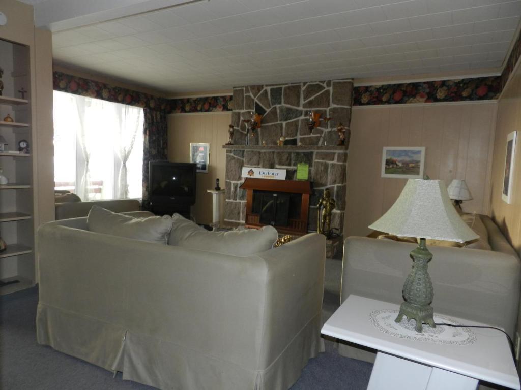 Auberge Chez Caro Sacre-Coeur Екстер'єр фото